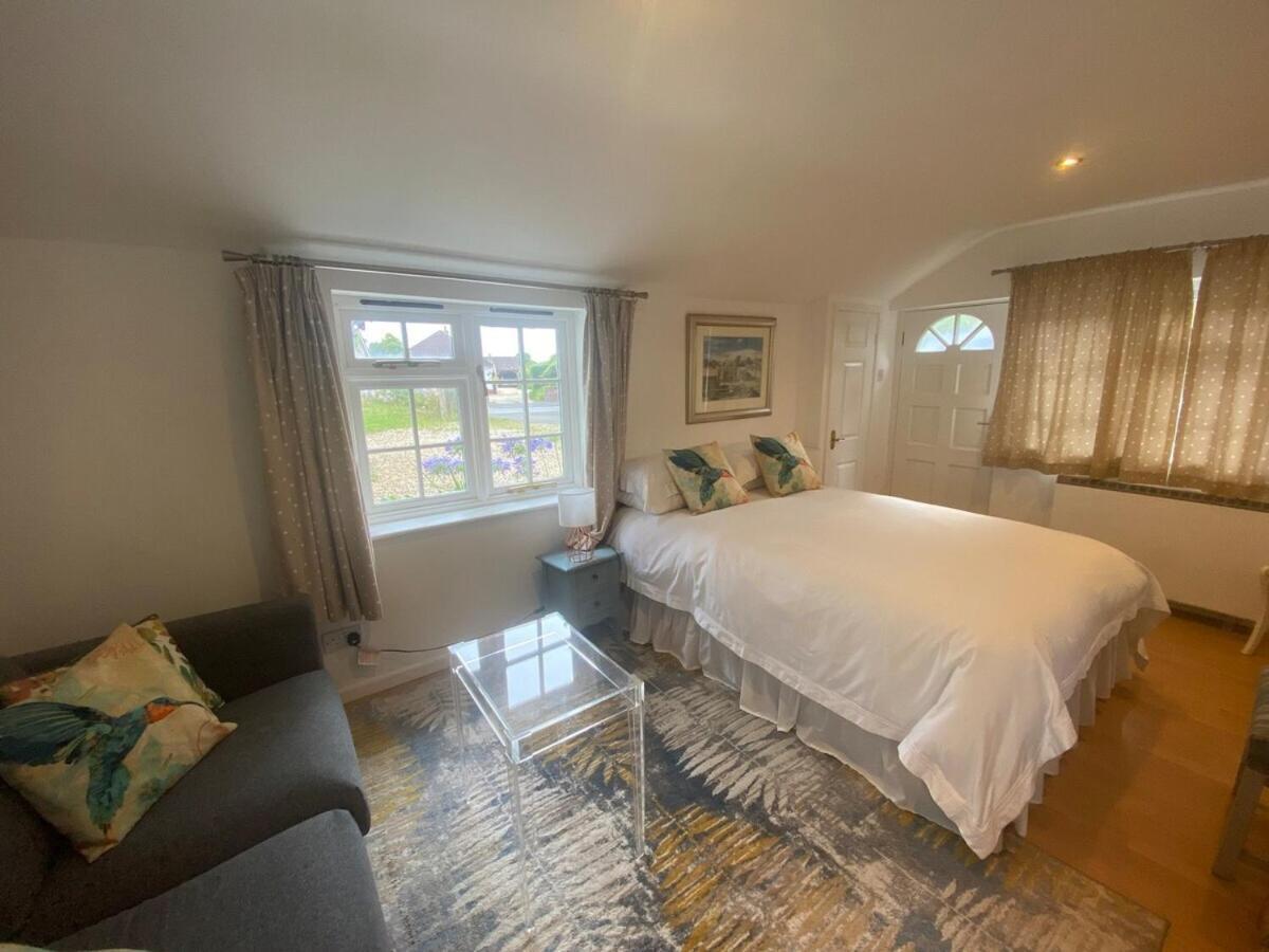 Private Entry Guesthouse Hideaway Hordle Zewnętrze zdjęcie