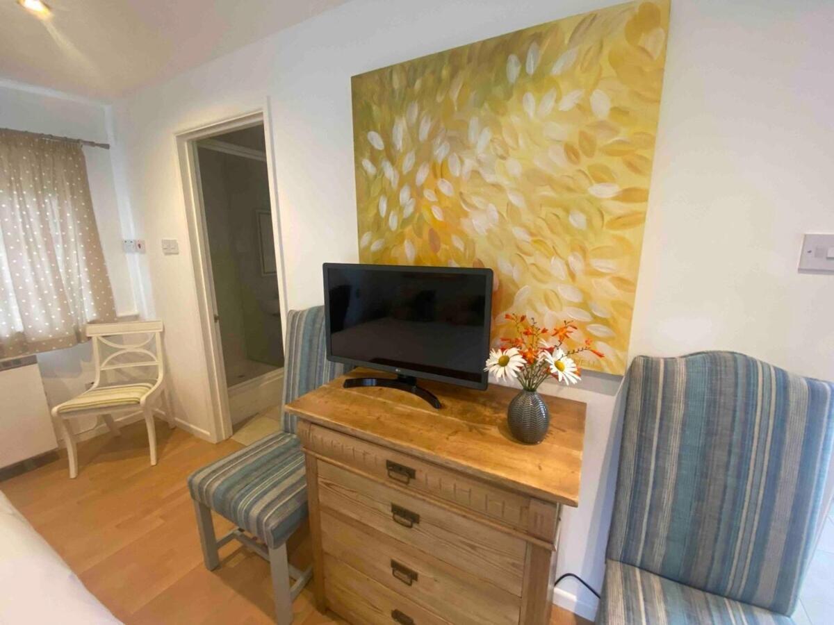 Private Entry Guesthouse Hideaway Hordle Zewnętrze zdjęcie